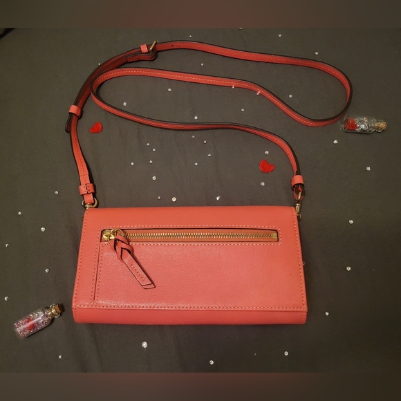 Dooney & Bourke Pebble Leather Daphne Crossbody Wallet Purse - Picture 3 of 16